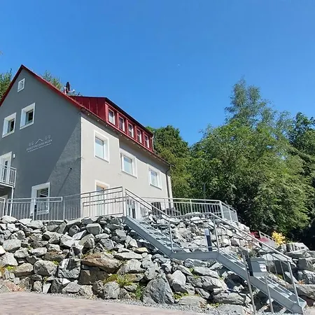 Ferienwohnung Am Quellenhaeuschen Naila Exterior foto